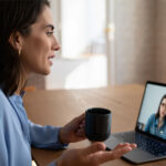 Bakıcı ile İlk Görüşme Nasıl Yapılır? Aileler İçin Mülakat Rehberi